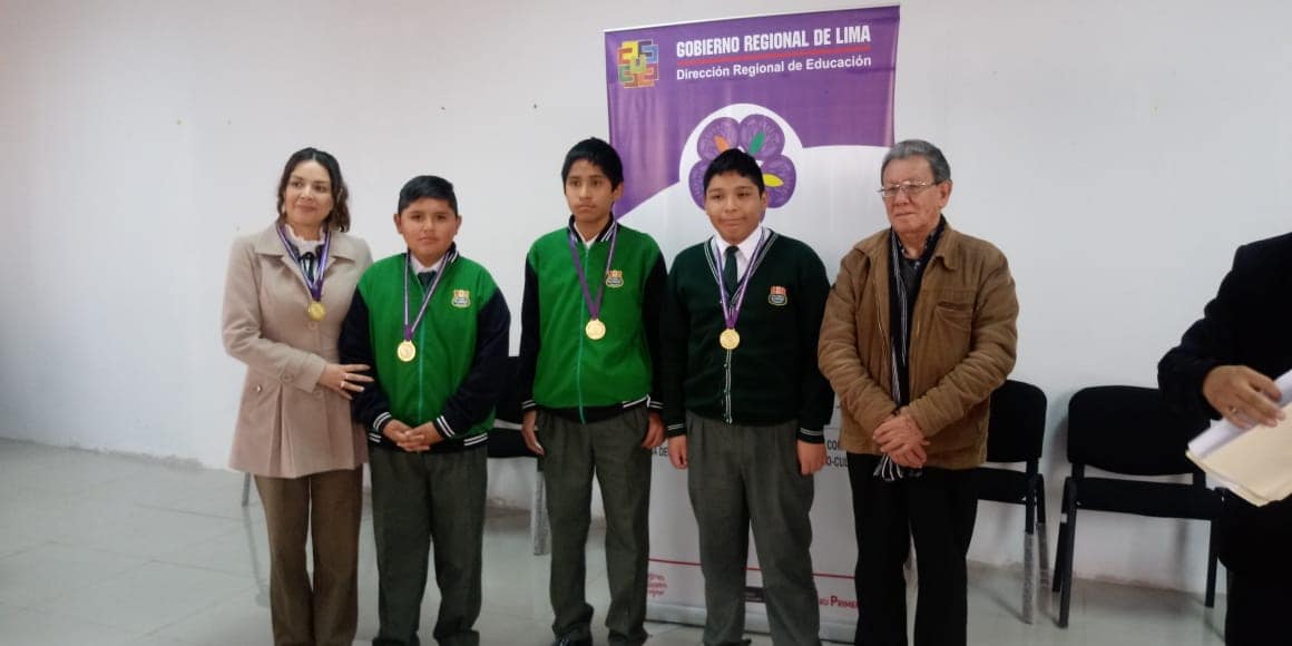 Primer puesto - I.E Guillermo E. Billinghurst - Barranca - Lima Perú